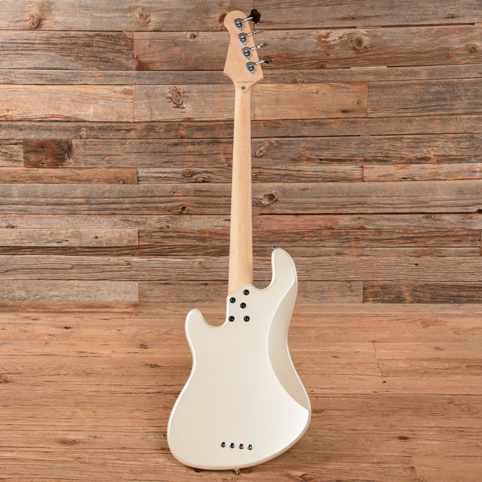 Lakland Skyline DJ-4 Darryl Jones Signature 4-String White Pearl 2020 Bass Guitars / 4-String