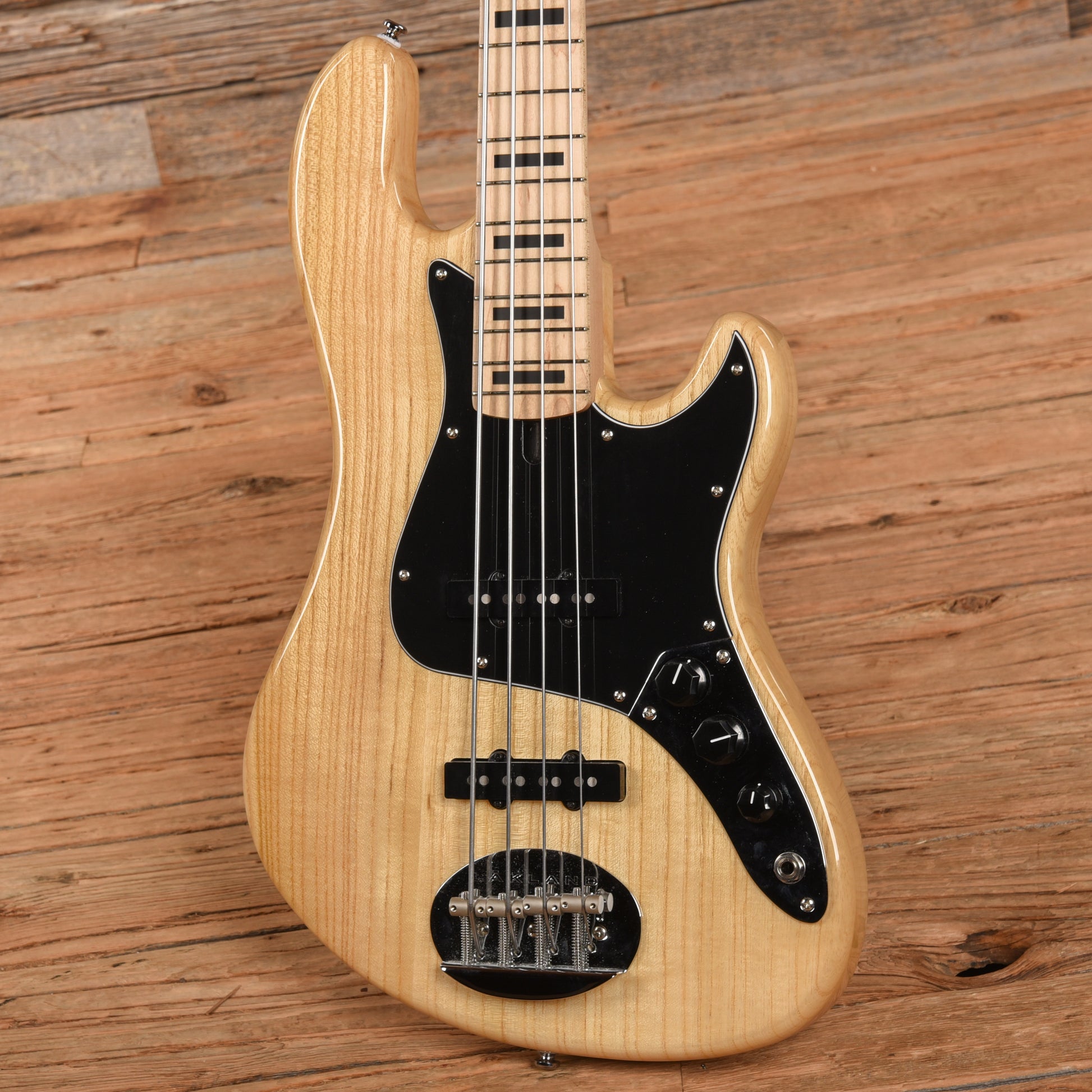Lakland Skyline Series DJ-4 Darryl Jones Signature 4-String Natural 2021 Bass Guitars / 4-String