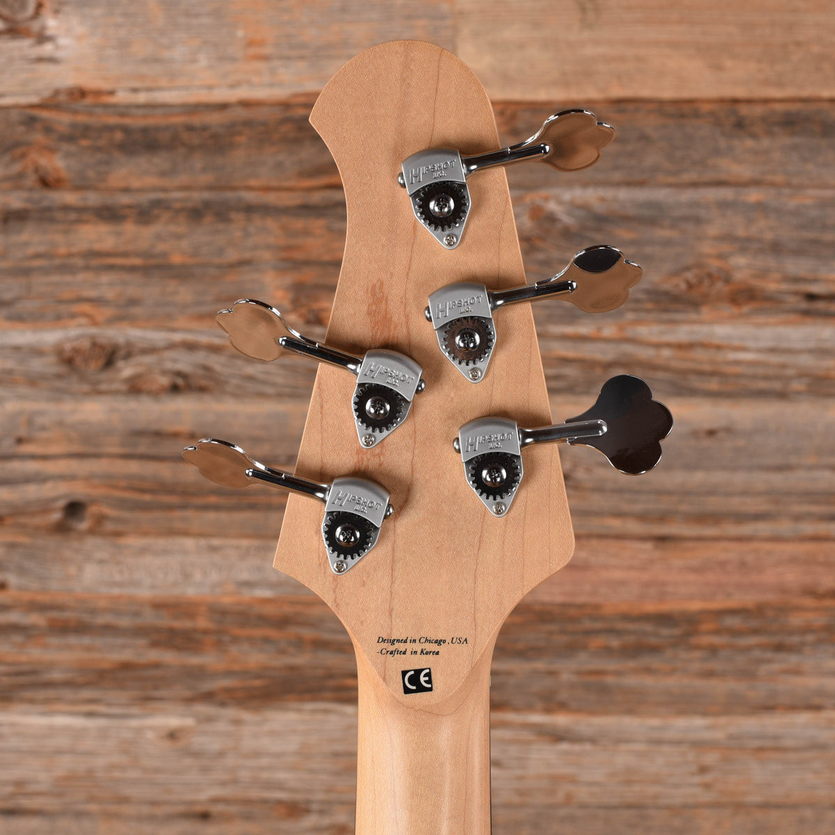 Lakland Skyline Fretless 5-String Bass Natural Bass Guitars