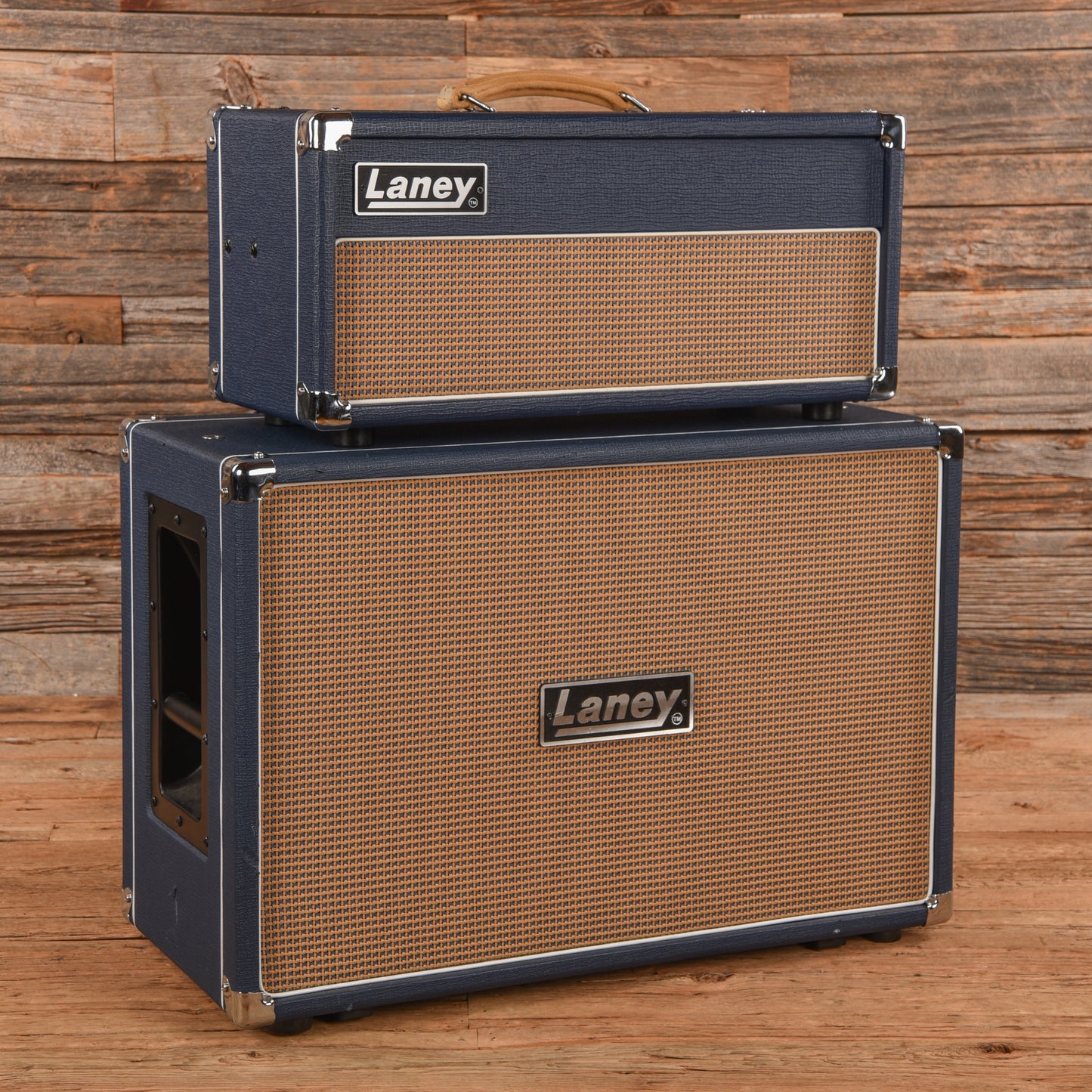 Laney Lionheart L20H & 2x12 Cabinet Amplifiers
