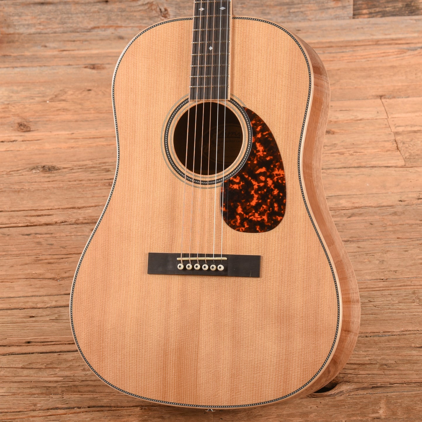 Larrivee SD-44 Natural Acoustic Guitars