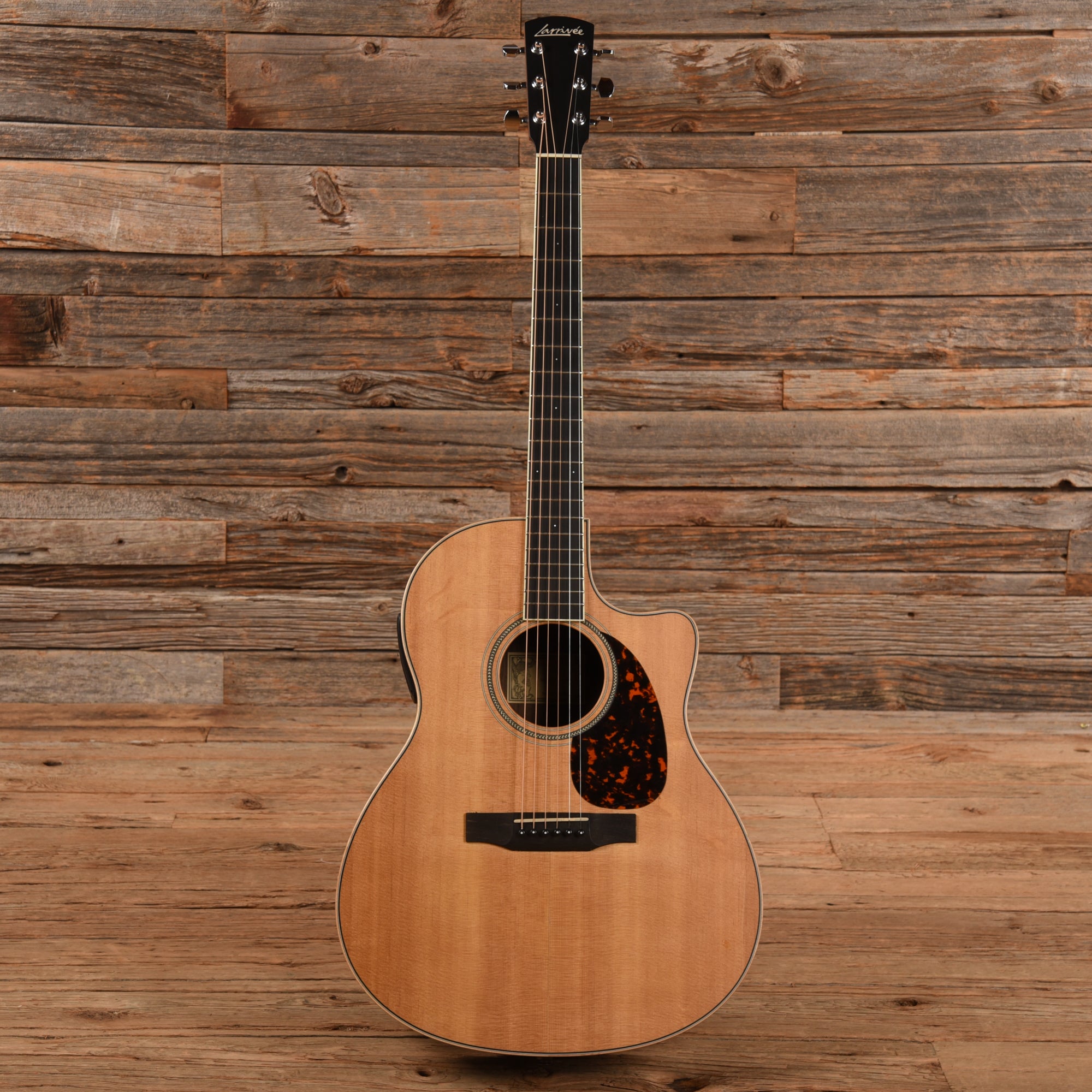Larrivee LV-03R Natural 2011 Acoustic Guitars / OM and Auditorium