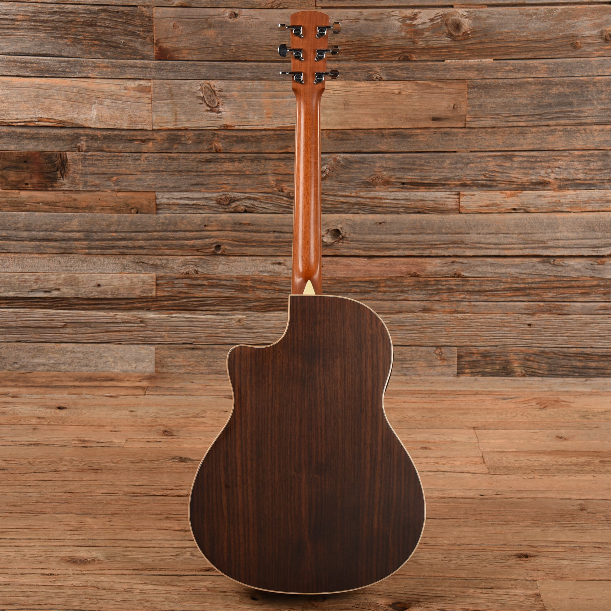 Larrivee LV-03R Natural 2011 Acoustic Guitars / OM and Auditorium