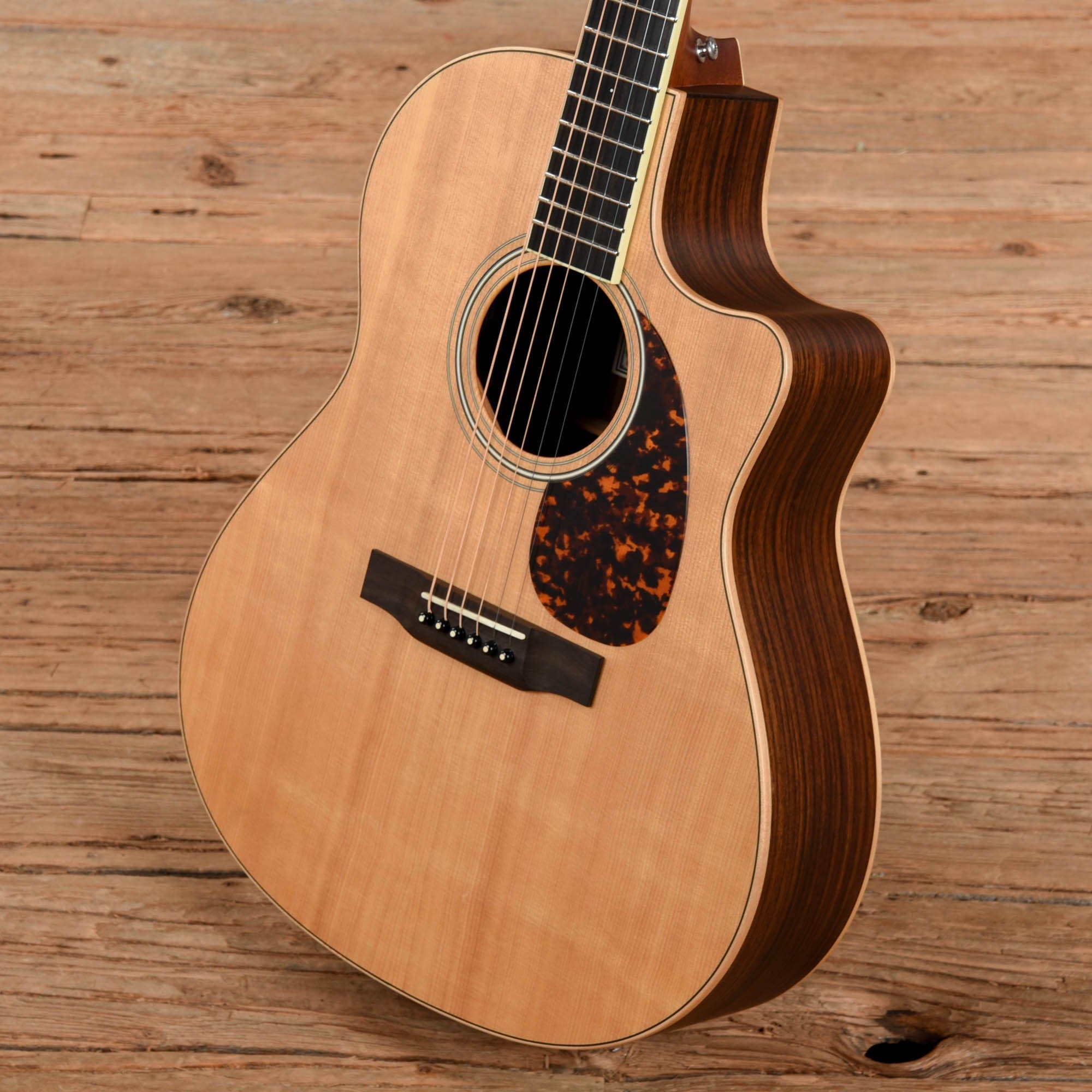 Larrivee LV-03R Natural Acoustic Guitars / OM and Auditorium