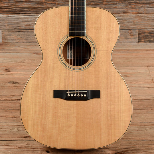 Larrivee OM-03 Natural 2004 Acoustic Guitars / OM and Auditorium
