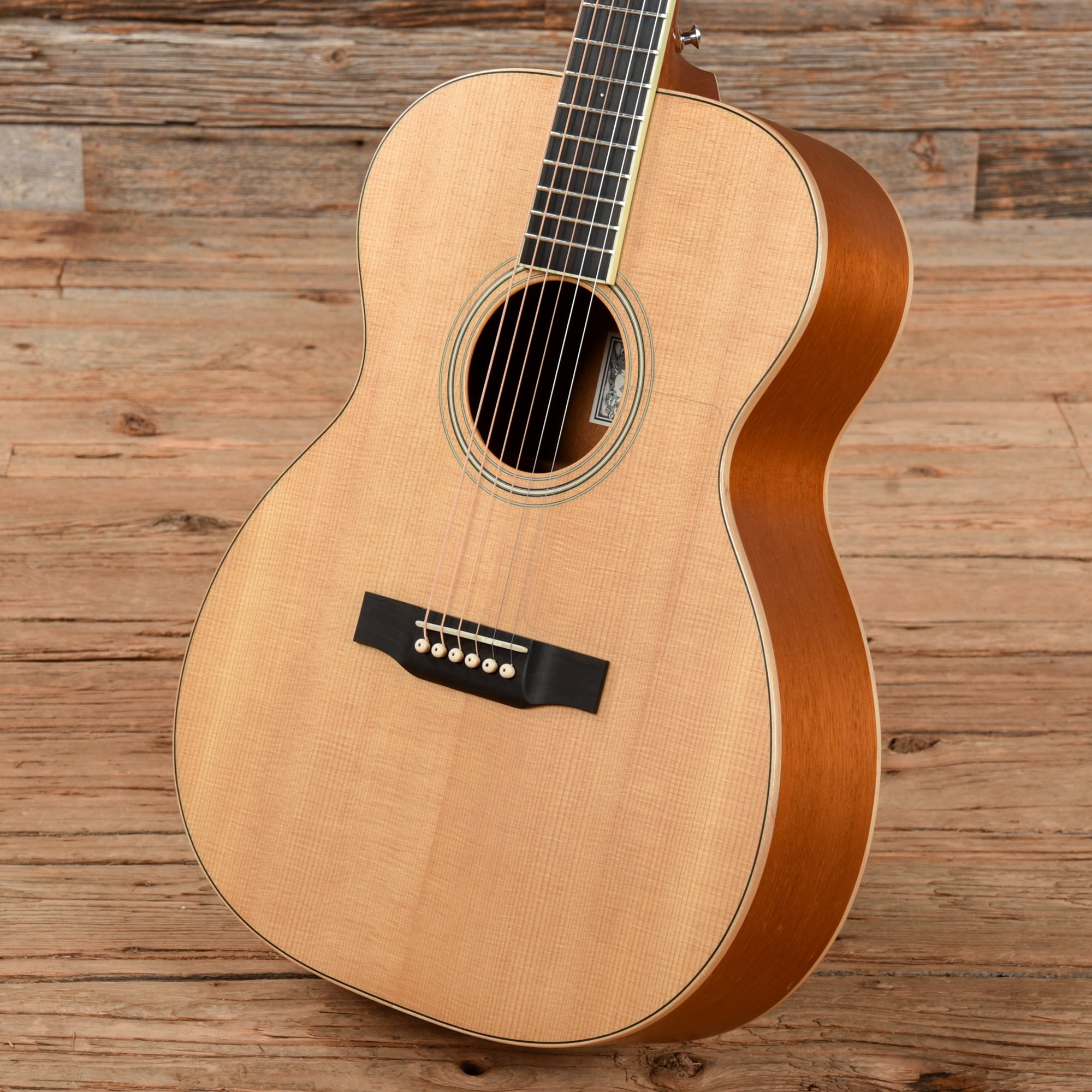 Larrivee OM-03 Natural 2004 Acoustic Guitars / OM and Auditorium