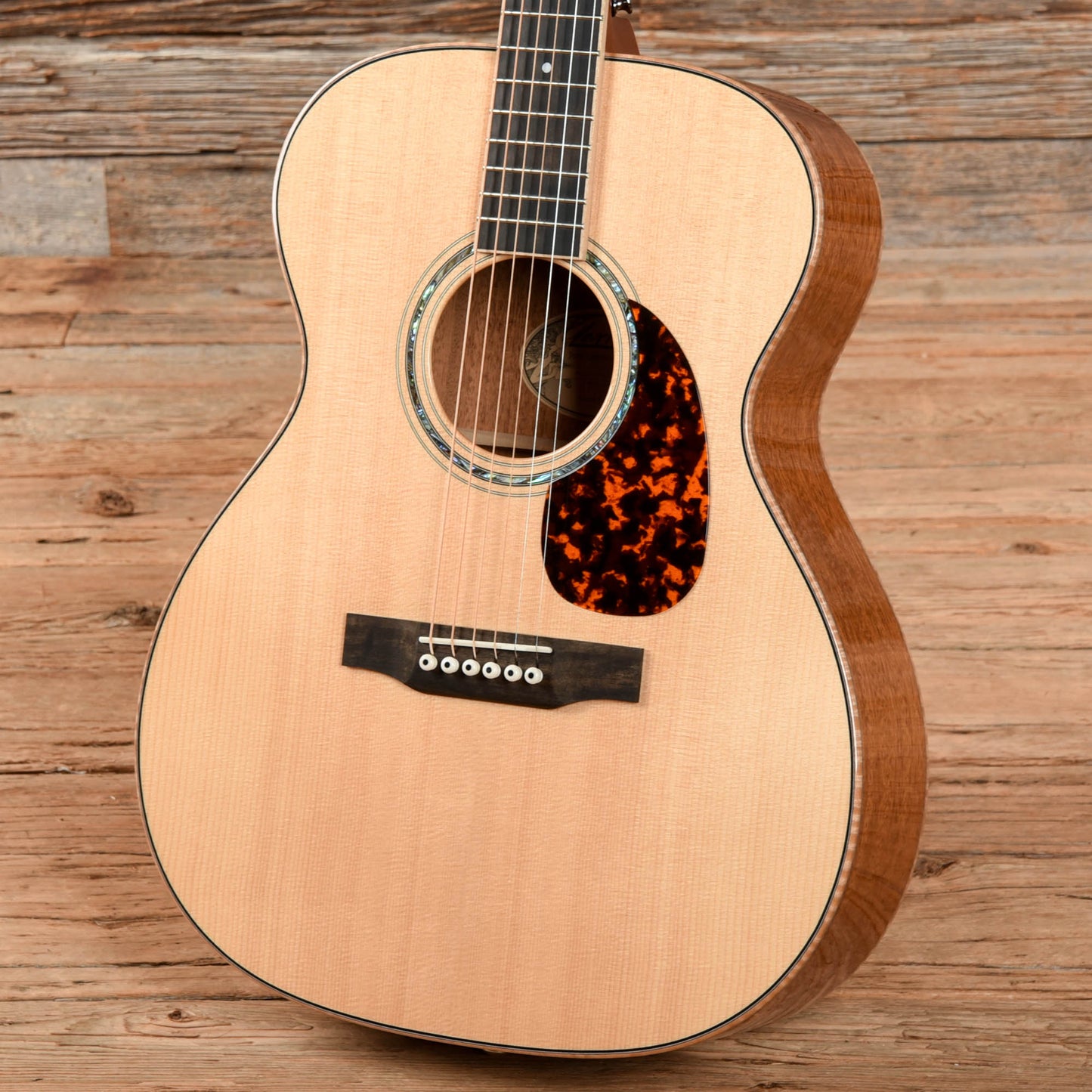 Larrivee OM-05 Natural 2022 Acoustic Guitars / OM and Auditorium
