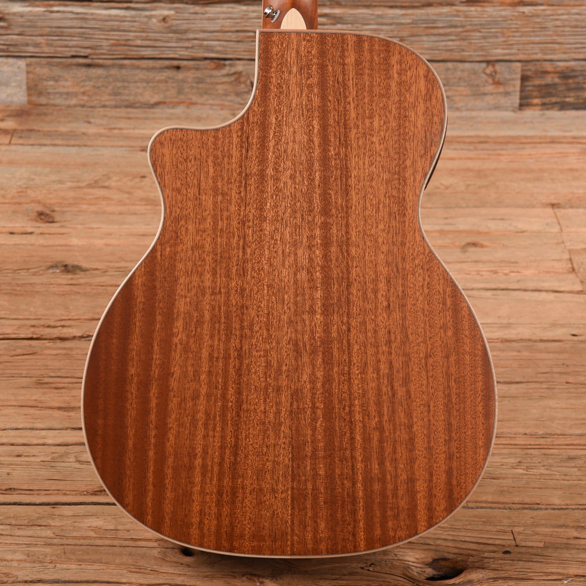 Larrivee OMV-40E Natural Acoustic Guitars / OM and Auditorium