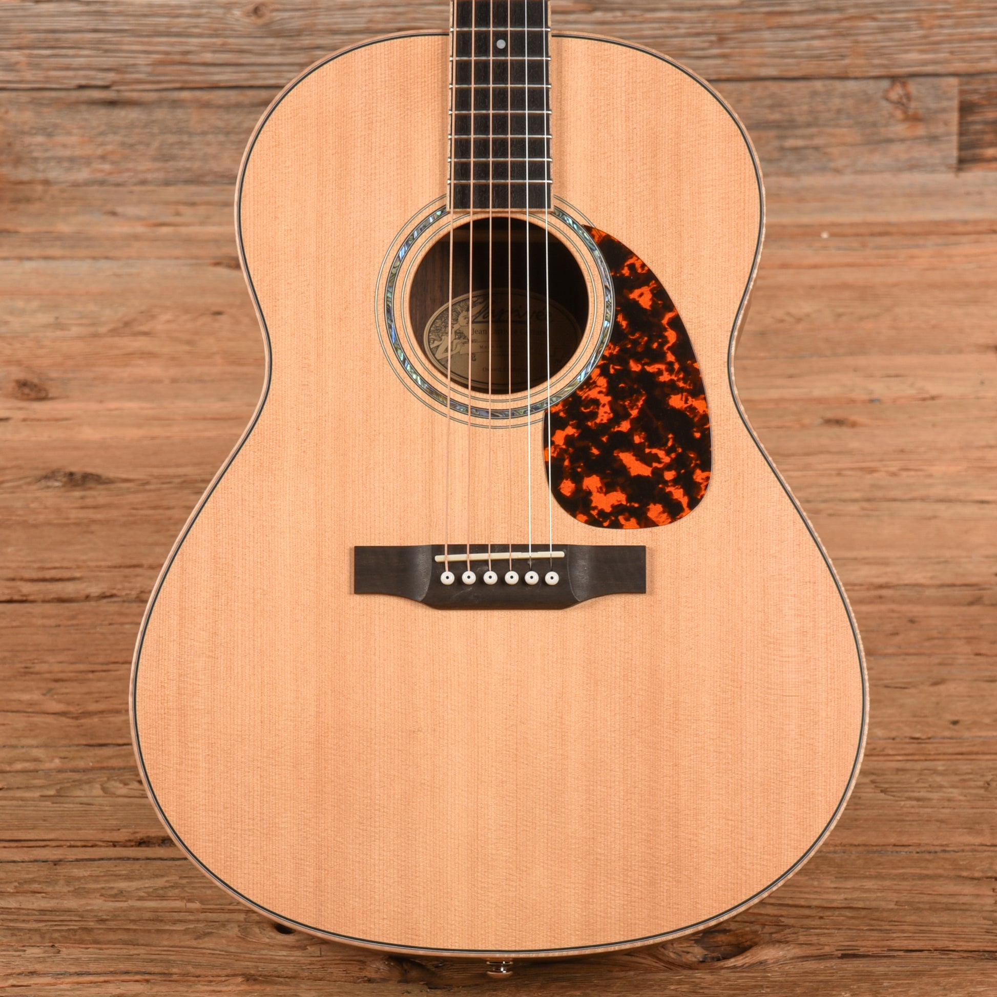 Larrivee L-09 Natural 2022 Acoustic Guitars / Parlor