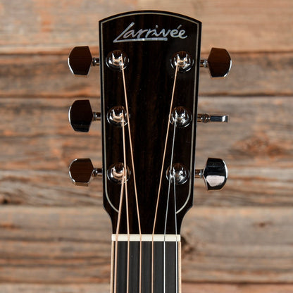 Larrivee L-09 w/ Moon Spruce Top Natural
