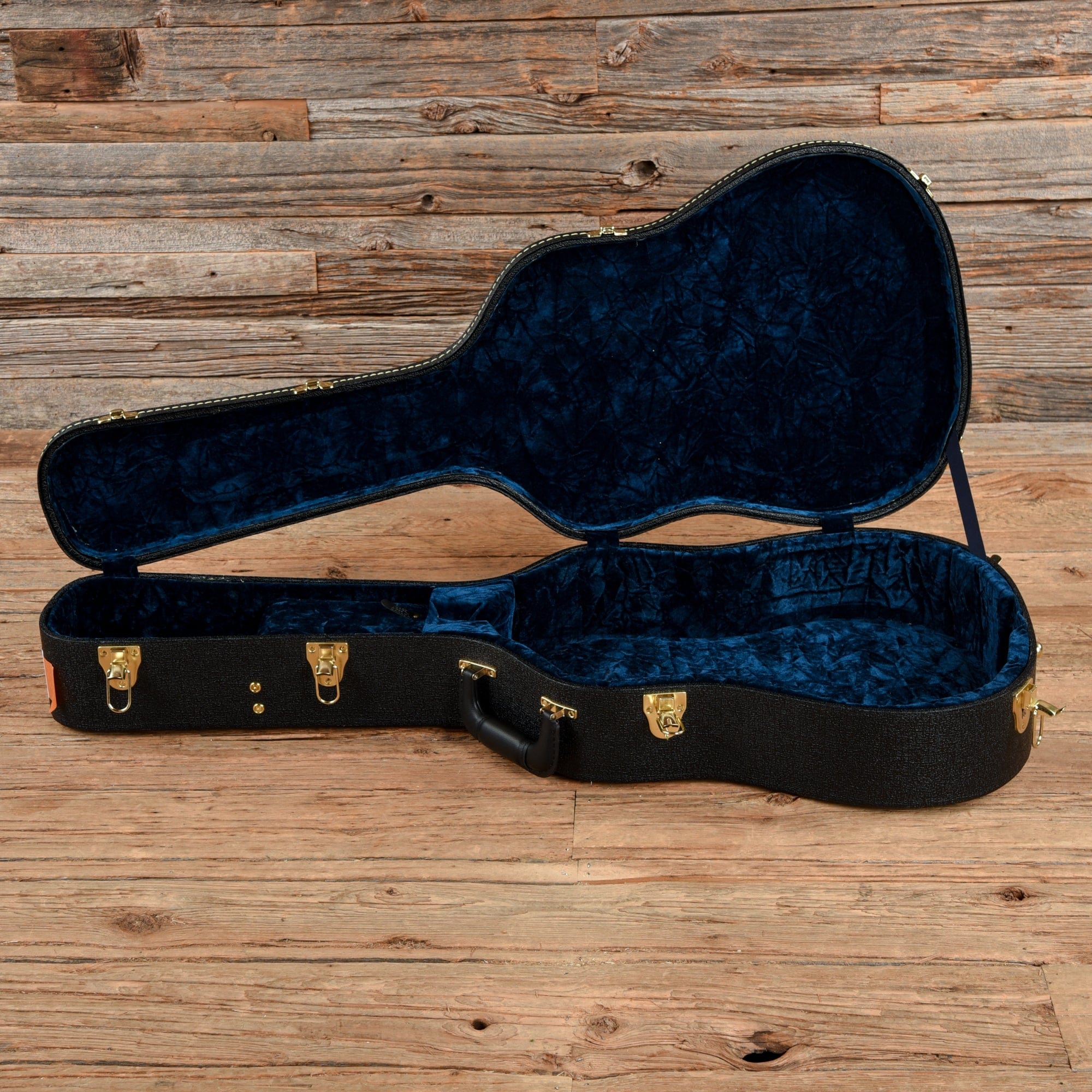 Larrivee L-09 w/ Moon Spruce Top Natural