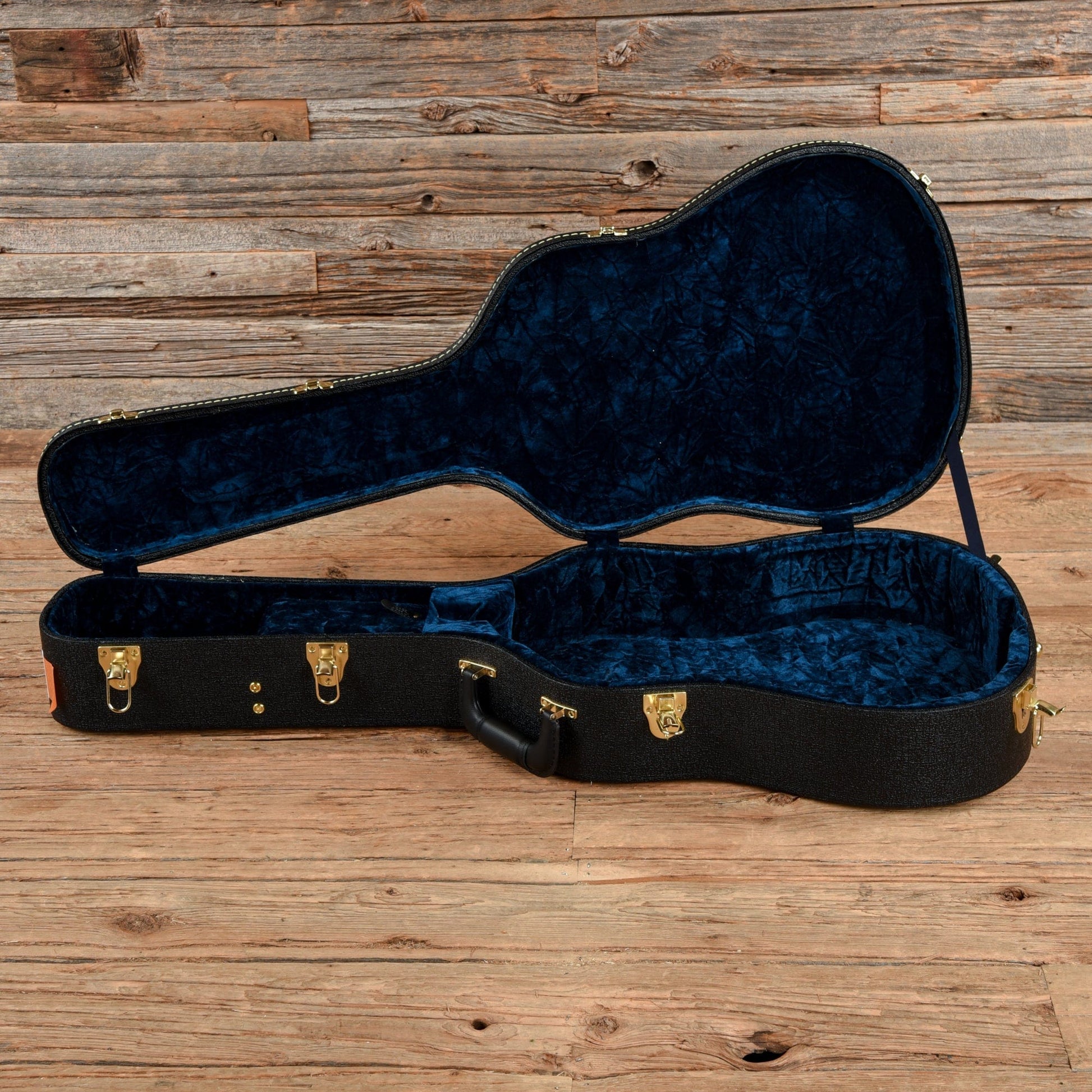 Larrivee L-09 w/ Moon Spruce Top Natural