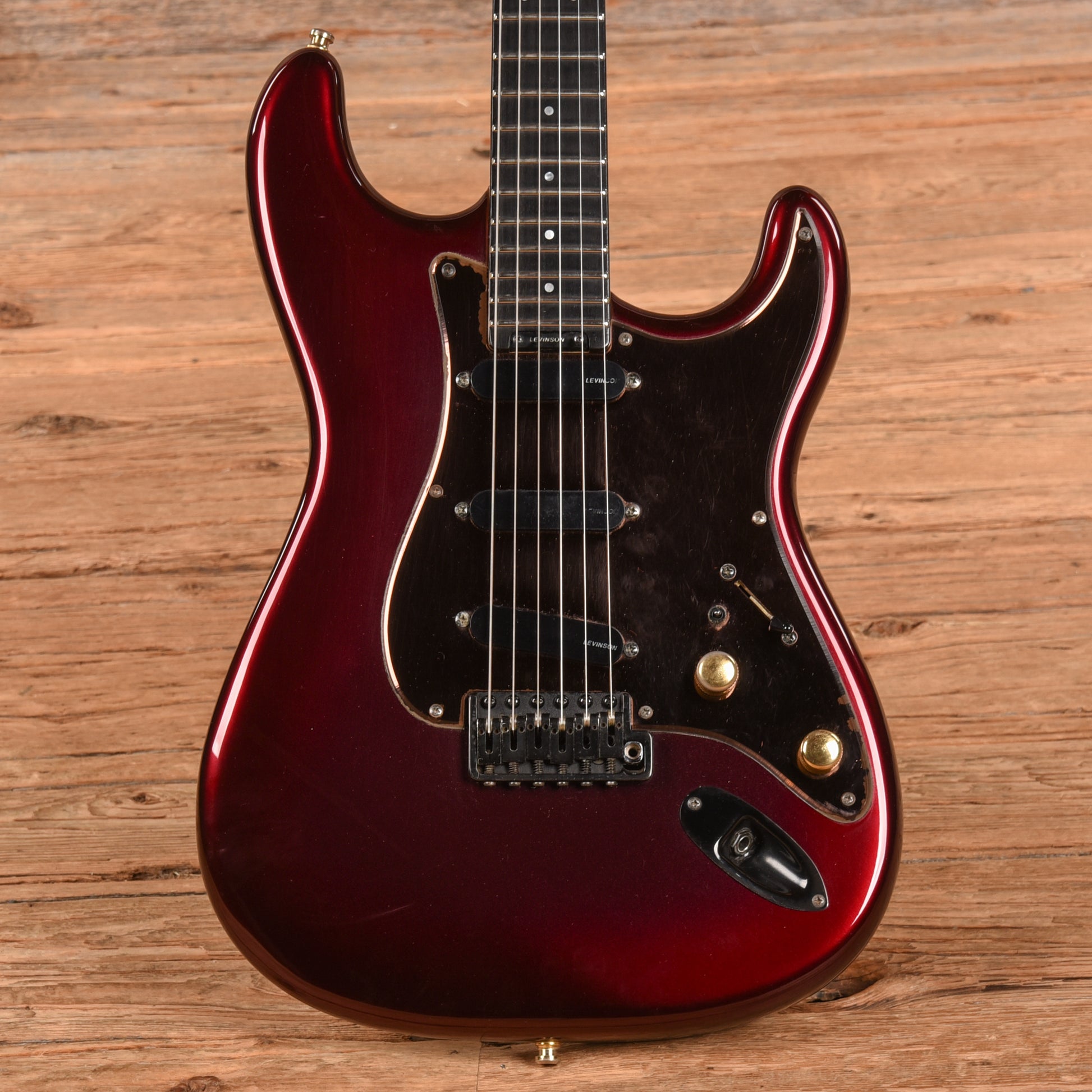 Levinson Blade Metallic Red Electric Guitars / Solid Body