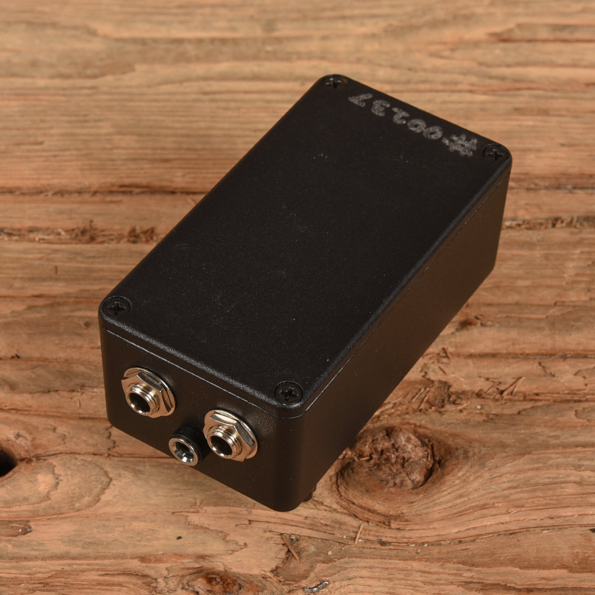 Leyland Hum Along Effects and Pedals / Noise Reduction and Gates
