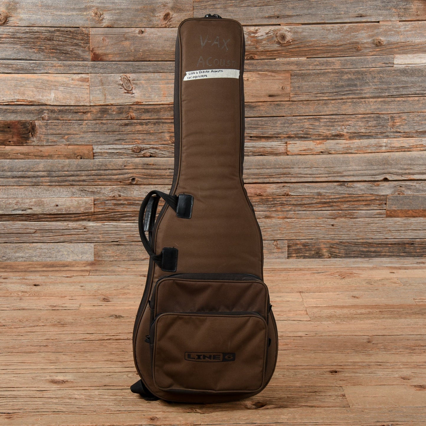 Line 6 Variax Acoustic  2004 Acoustic Guitars / Classical