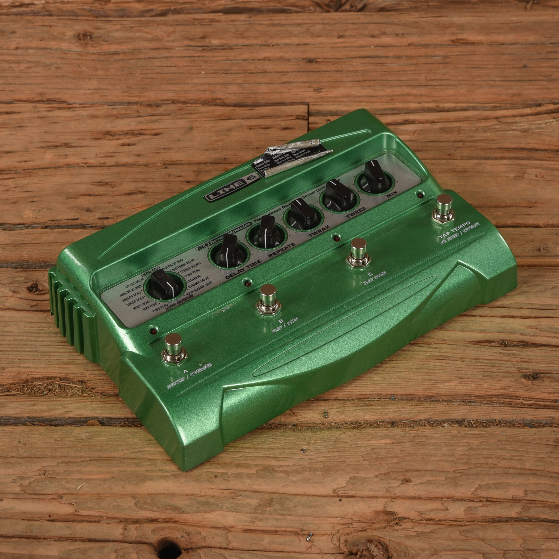 Line 6 DL4 Effects and Pedals / Delay
