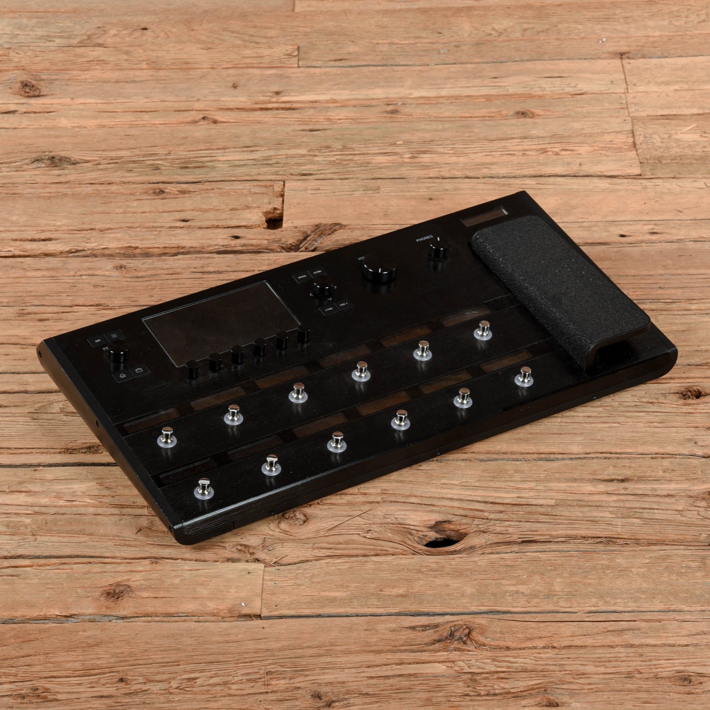 Line 6 Helix Floor Effects and Pedals / Multi-Effect Unit