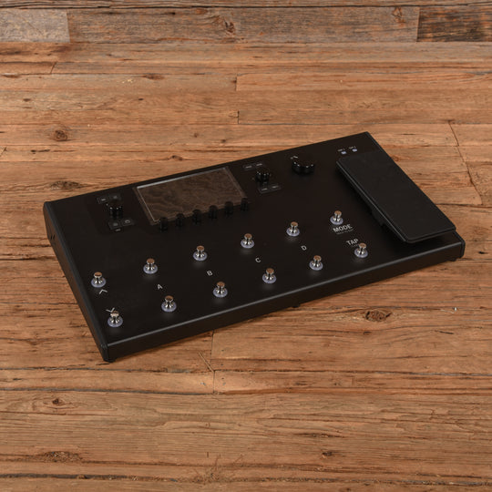 Line 6 Helix LT Effects and Pedals / Multi-Effect Unit
