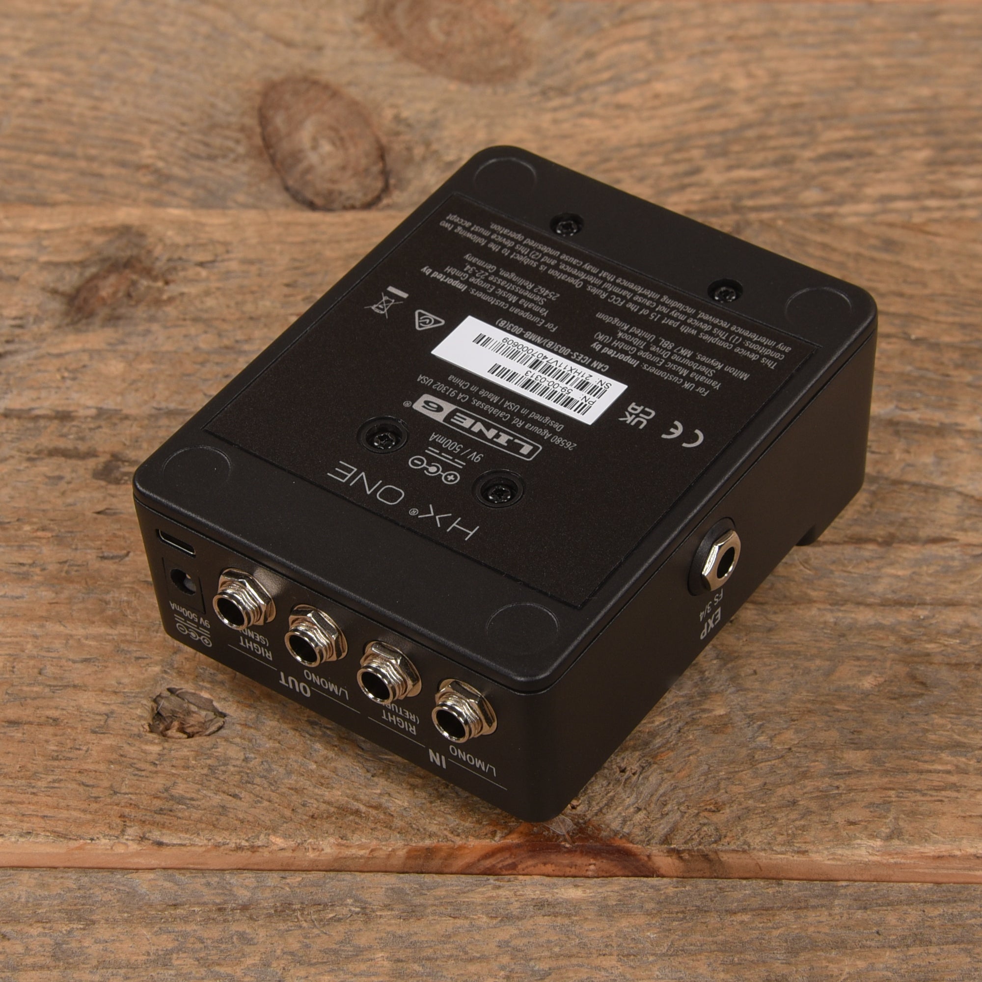 Line 6 HX One Multi Effect Pedal Effects and Pedals / Multi-Effect Unit