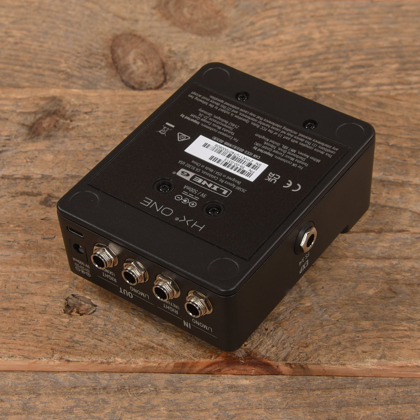 Line 6 HX One Multi Effect Pedal Effects and Pedals / Multi-Effect Unit