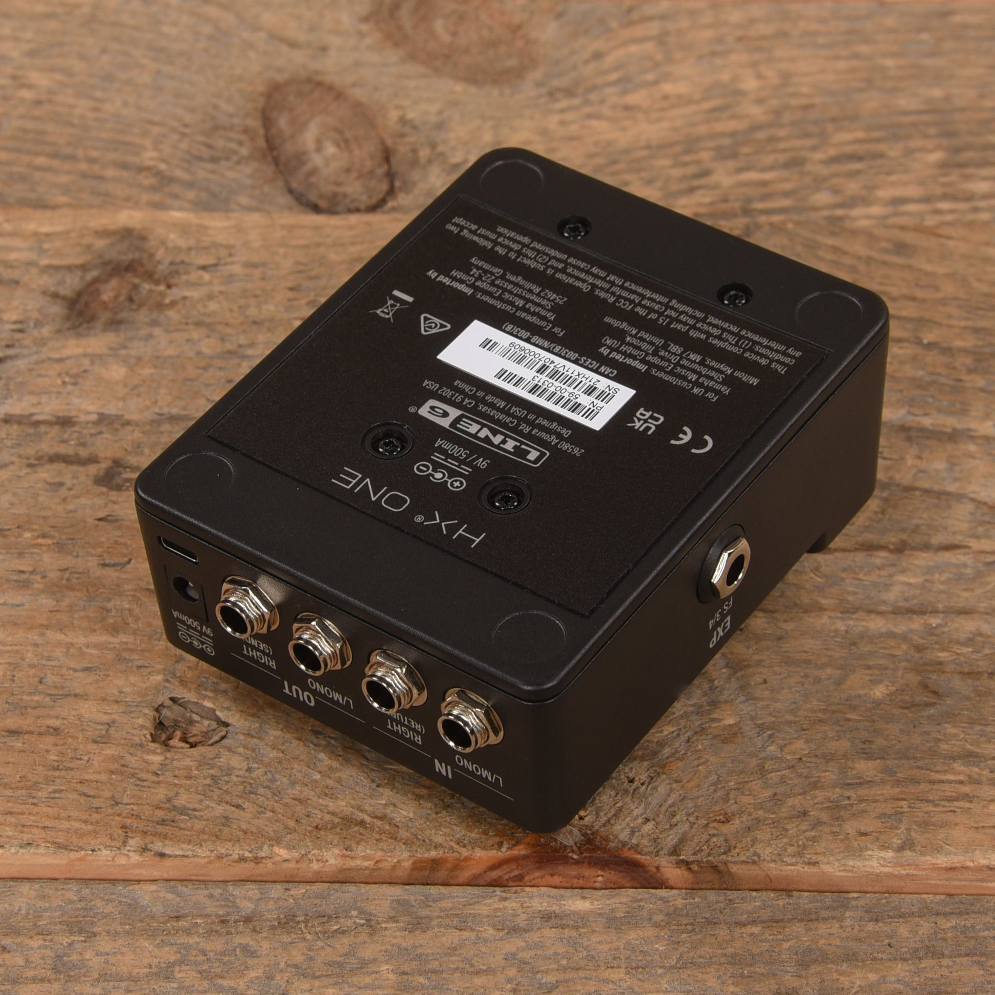 Line 6 HX One Multi Effect Pedal Effects and Pedals / Multi-Effect Unit