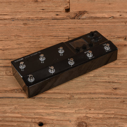 Line 6 HX Stomp XL Effects and Pedals / Multi-Effect Unit