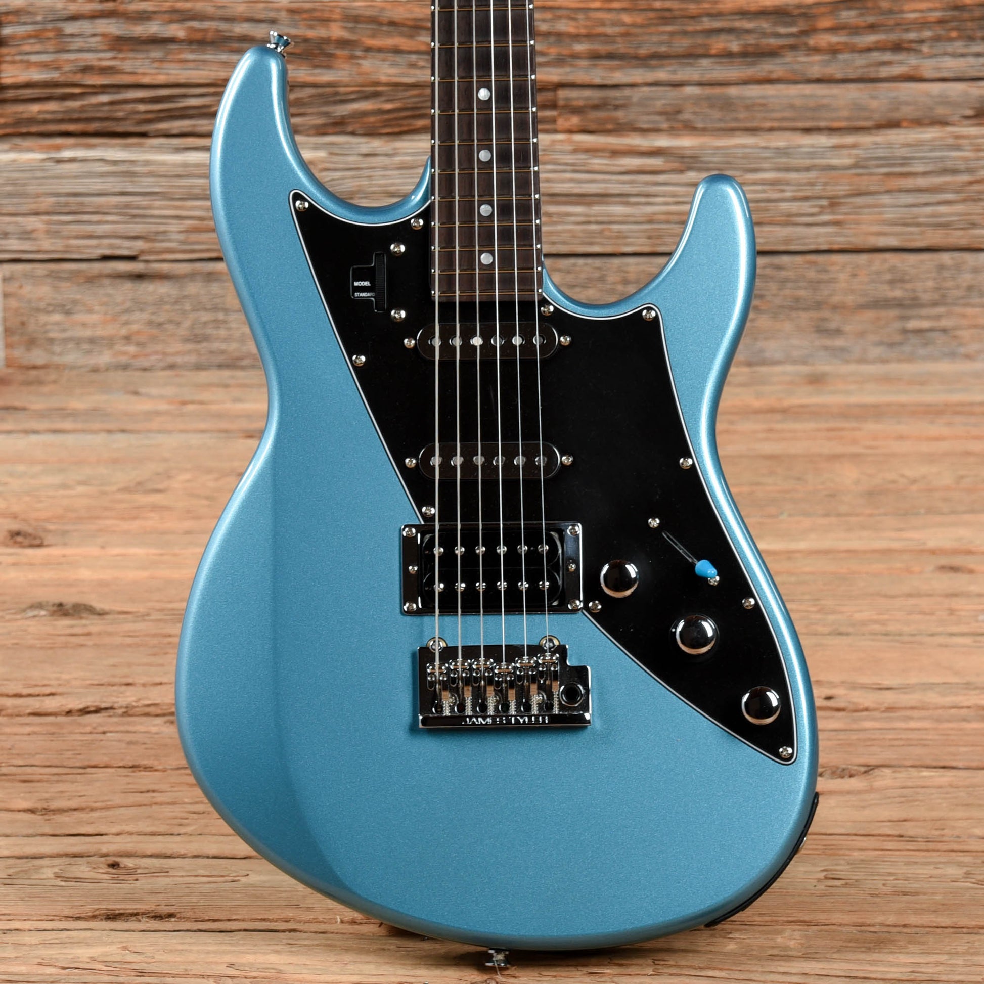 Line 6 JTV-69 James Tyler Variax Lake Placid Blue 2017 Electric Guitars / Solid Body