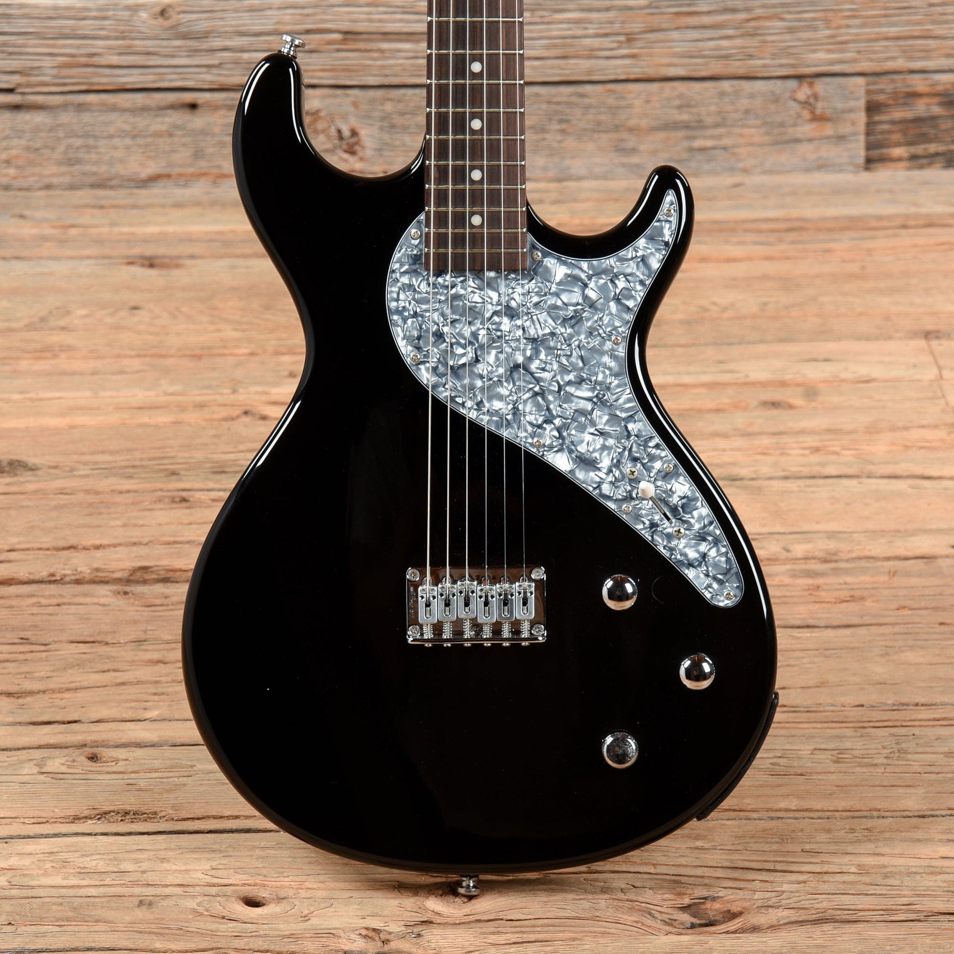 Line 6 Variax 500 Black Electric Guitars / Solid Body