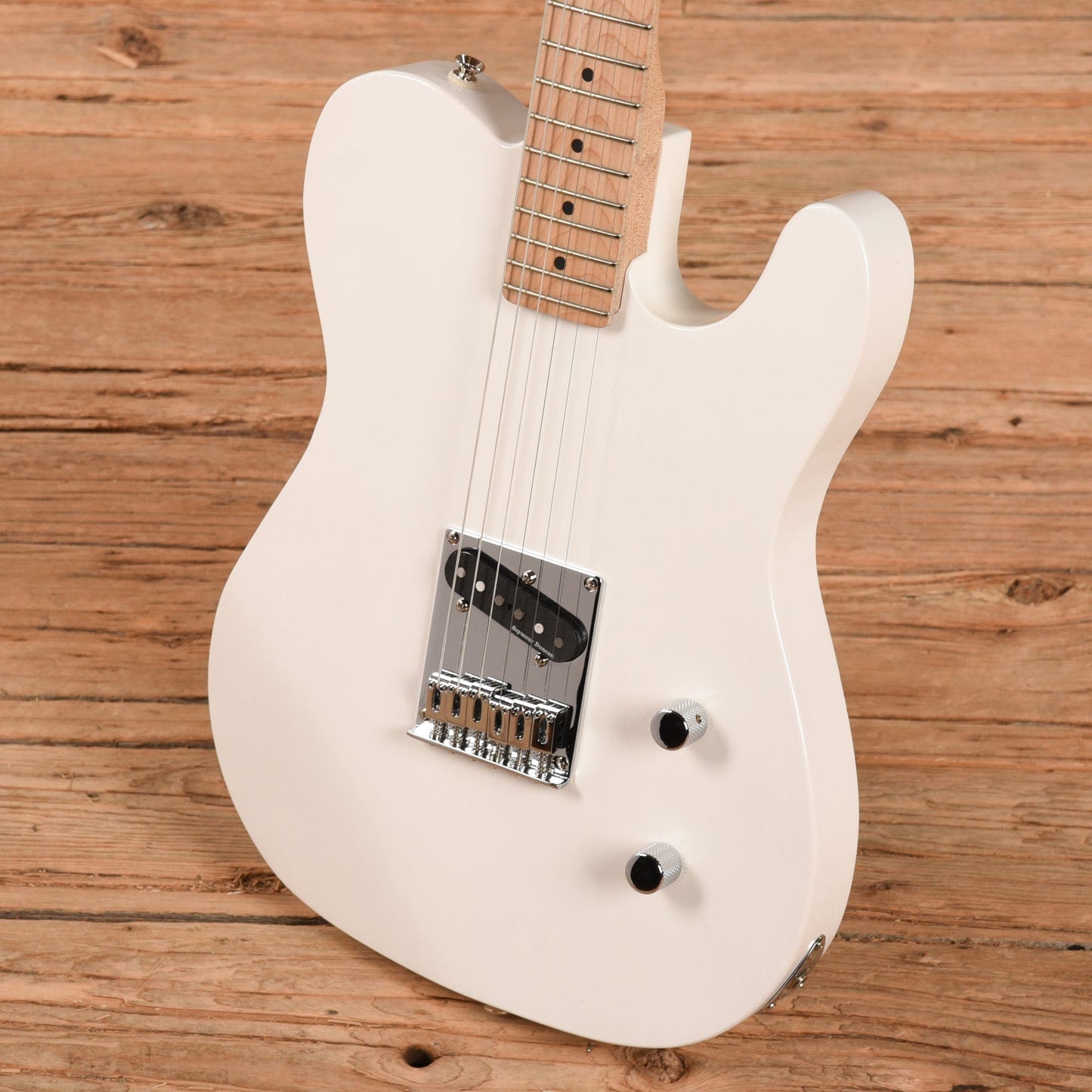 Logan Custom Custom T-Style White Electric Guitars / Solid Body