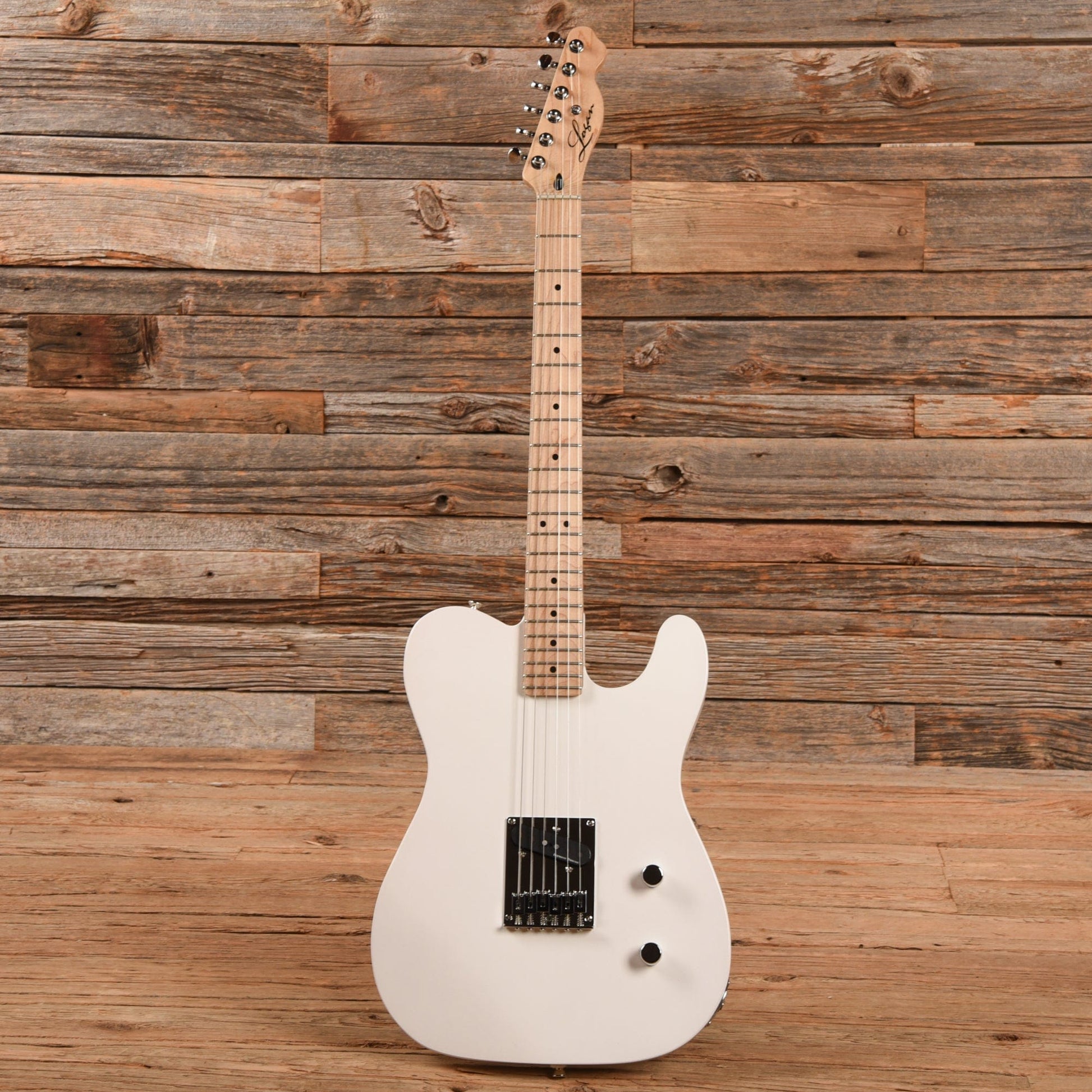 Logan Custom Custom T-Style White Electric Guitars / Solid Body