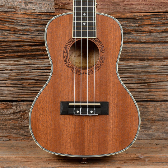 Lohanu LU-C Natural Folk Instruments / Ukuleles