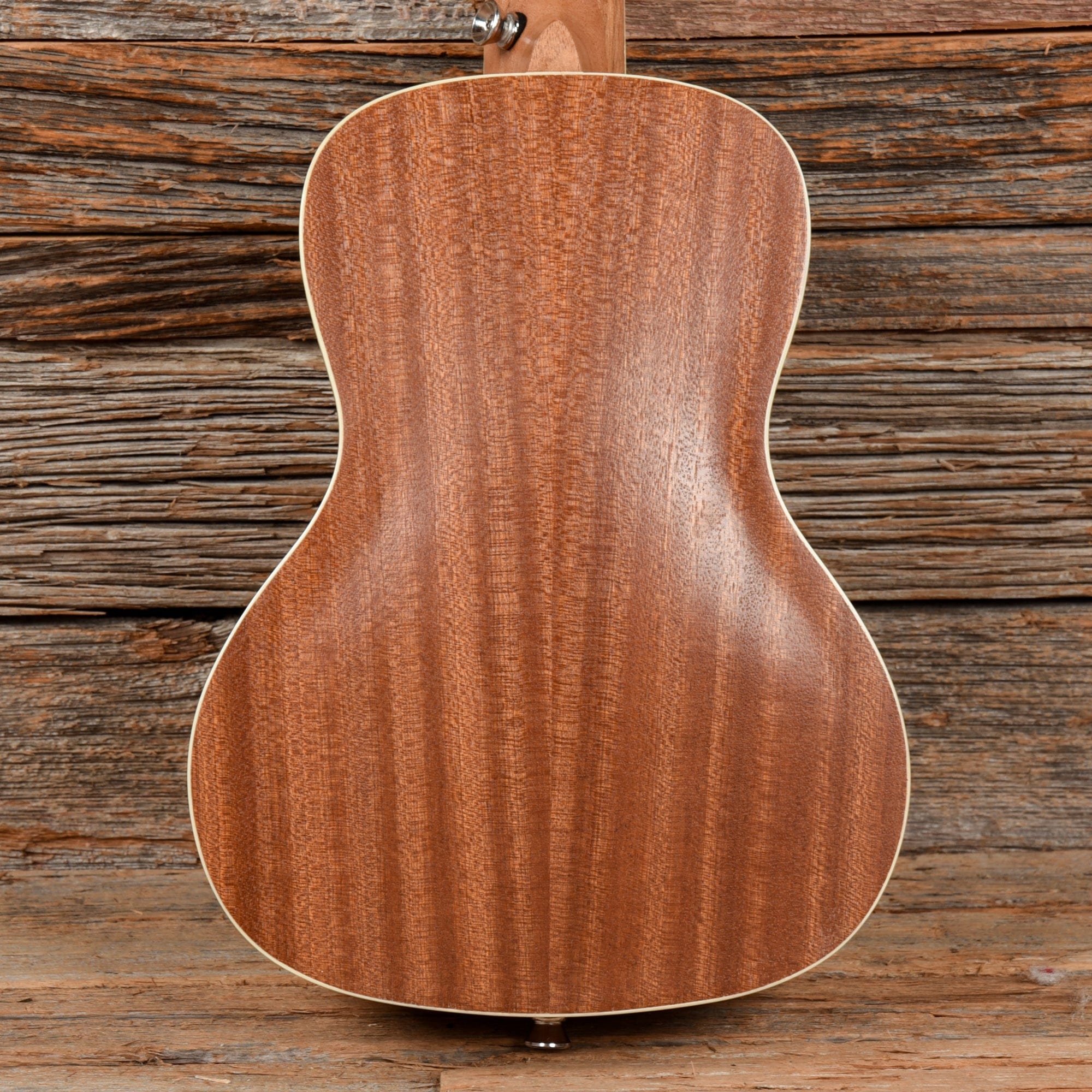 Lohanu LU-C Natural Folk Instruments / Ukuleles