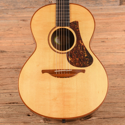 Lowden S25 Custom Natural Acoustic Guitars / OM and Auditorium