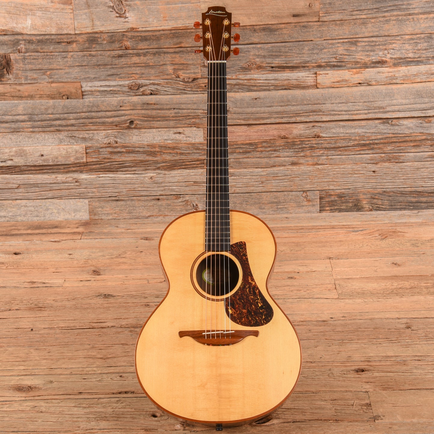Lowden S25 Custom Natural Acoustic Guitars / OM and Auditorium