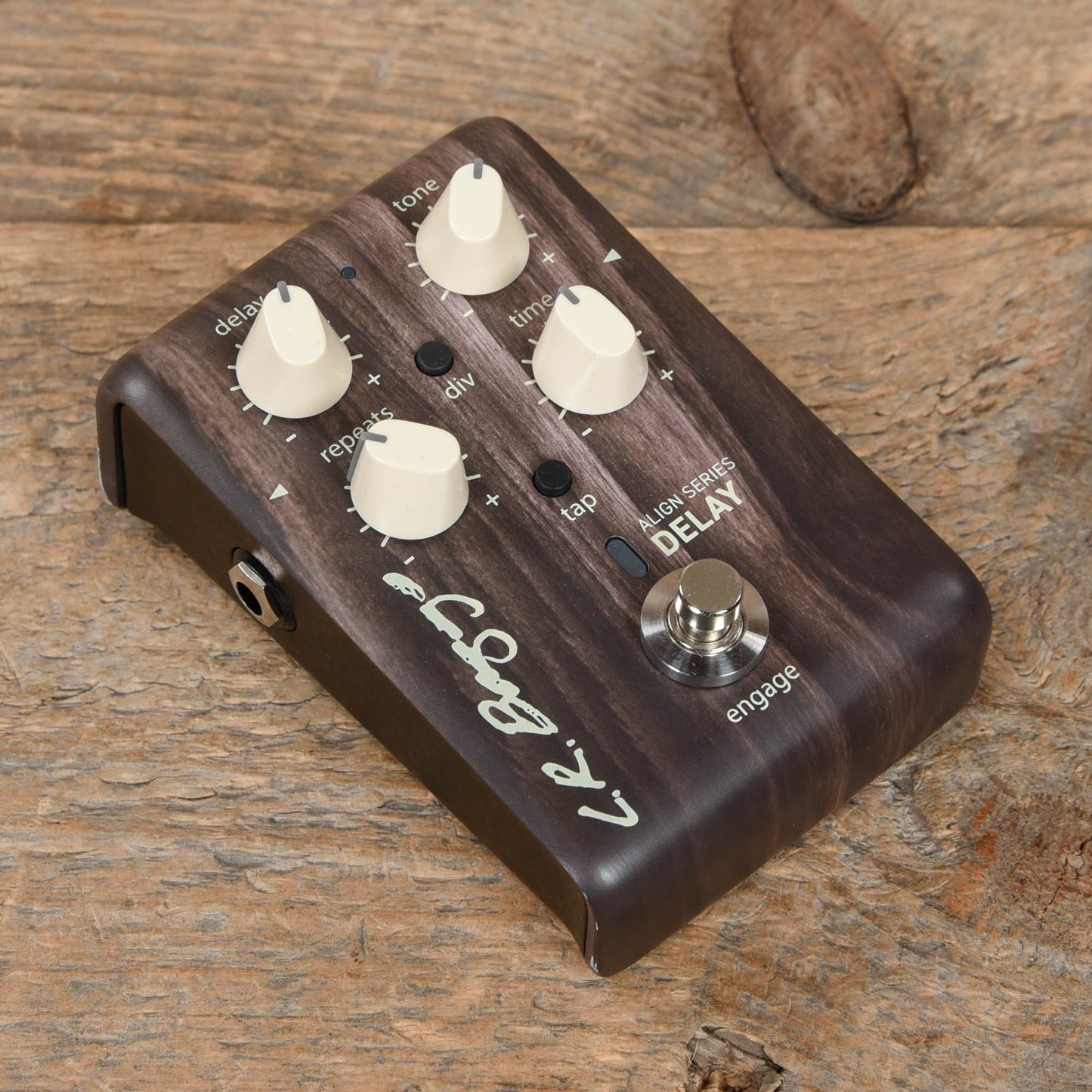 LR Baggs Align Delay Acoustic Delay Pedal Effects and Pedals / Delay
