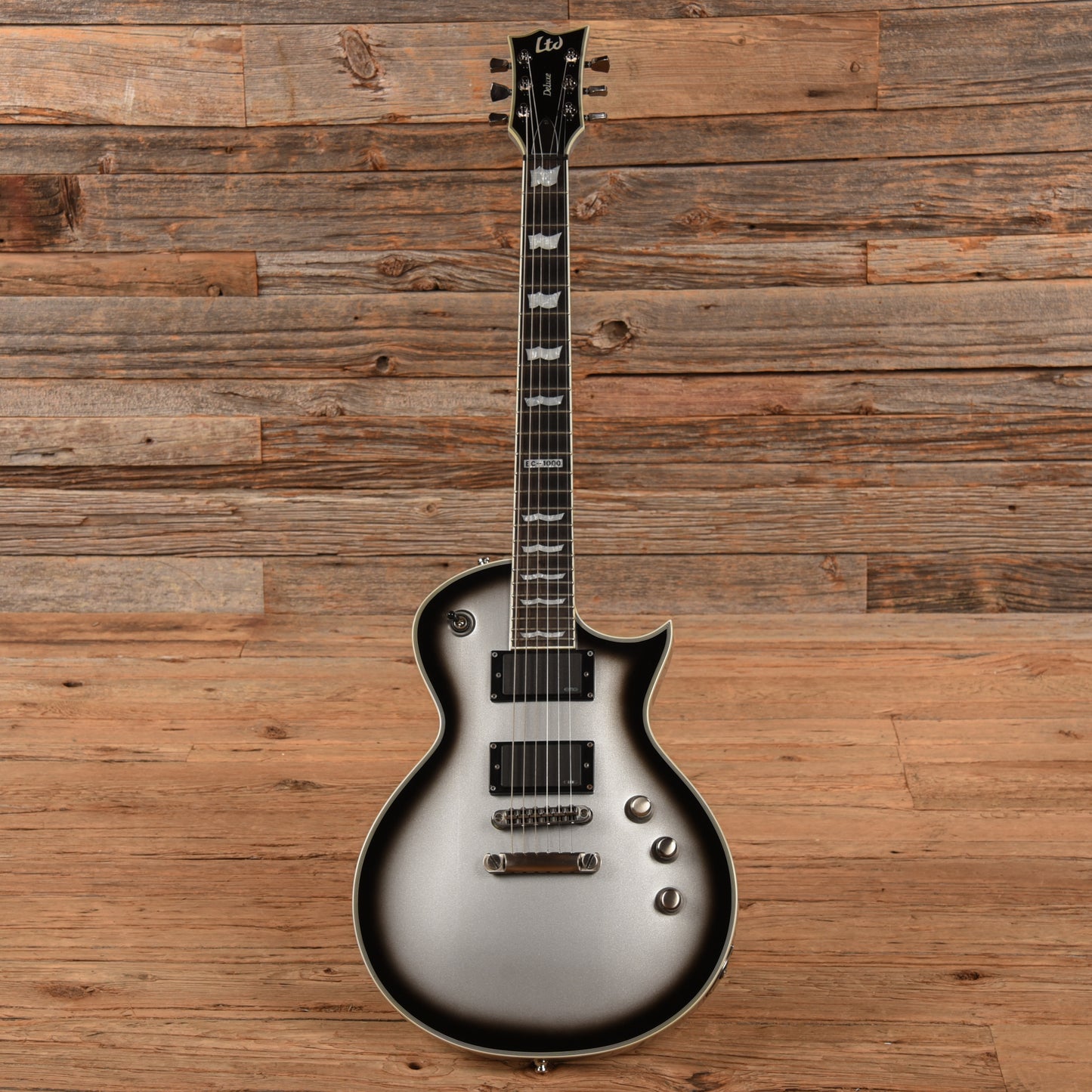 LTD EC-1000 Deluxe Silverburst 2010 Electric Guitars / Solid Body