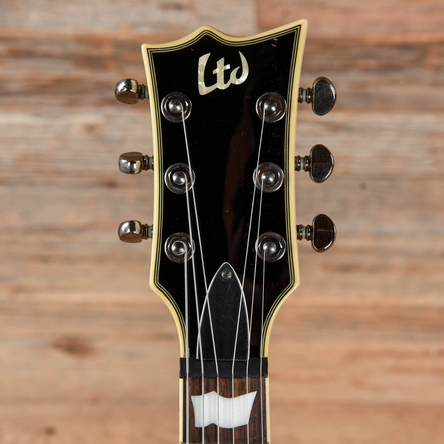 LTD EC-401 Olympic White 2009 Electric Guitars / Solid Body