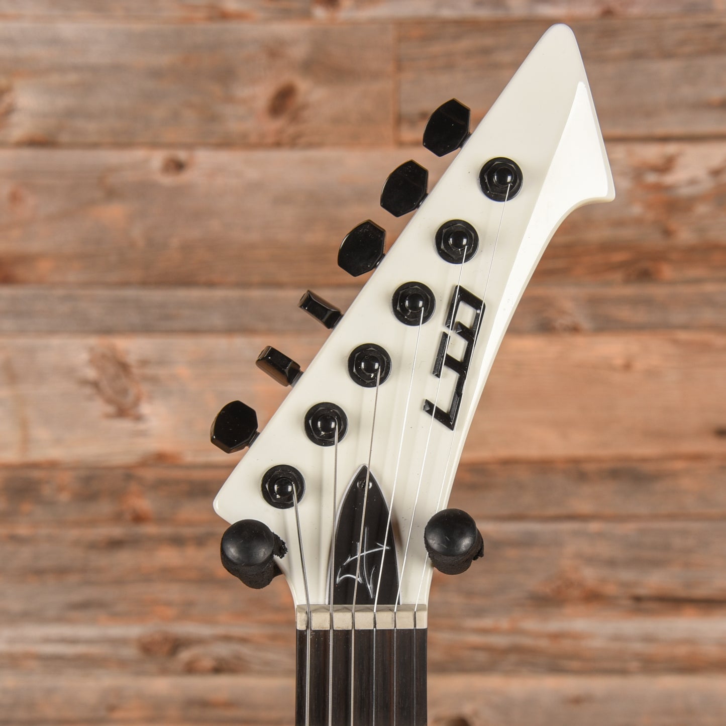 LTD Snakebyte James Hetfield Snow White 2019 Electric Guitars / Solid Body