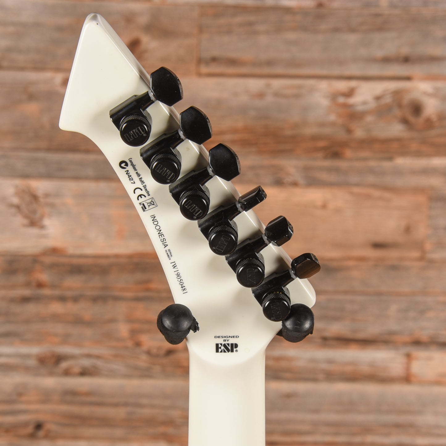 LTD Snakebyte James Hetfield Snow White 2019 Electric Guitars / Solid Body