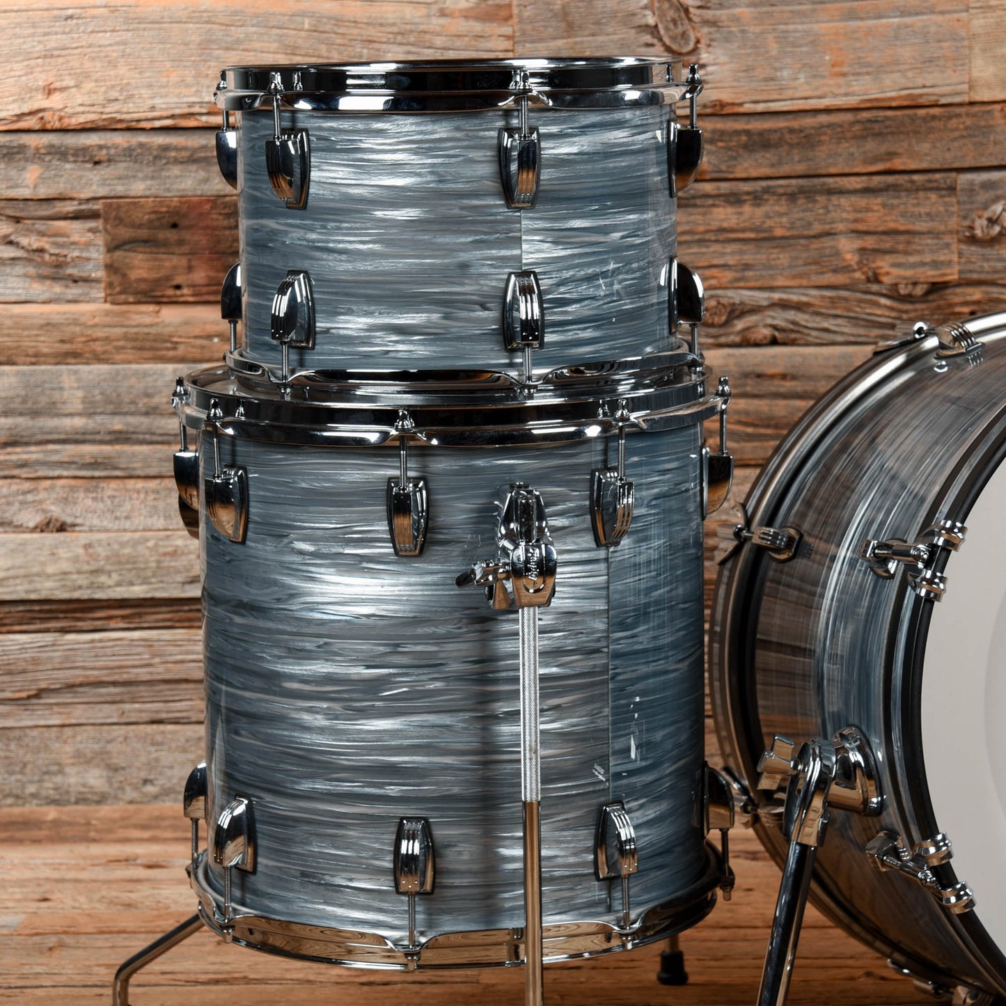 Ludwig Classic Maple 12/14/20 3pc. Drum Kit Vintage Blue Oyster Drums and Percussion / Acoustic Drums / Full Acoustic Kits