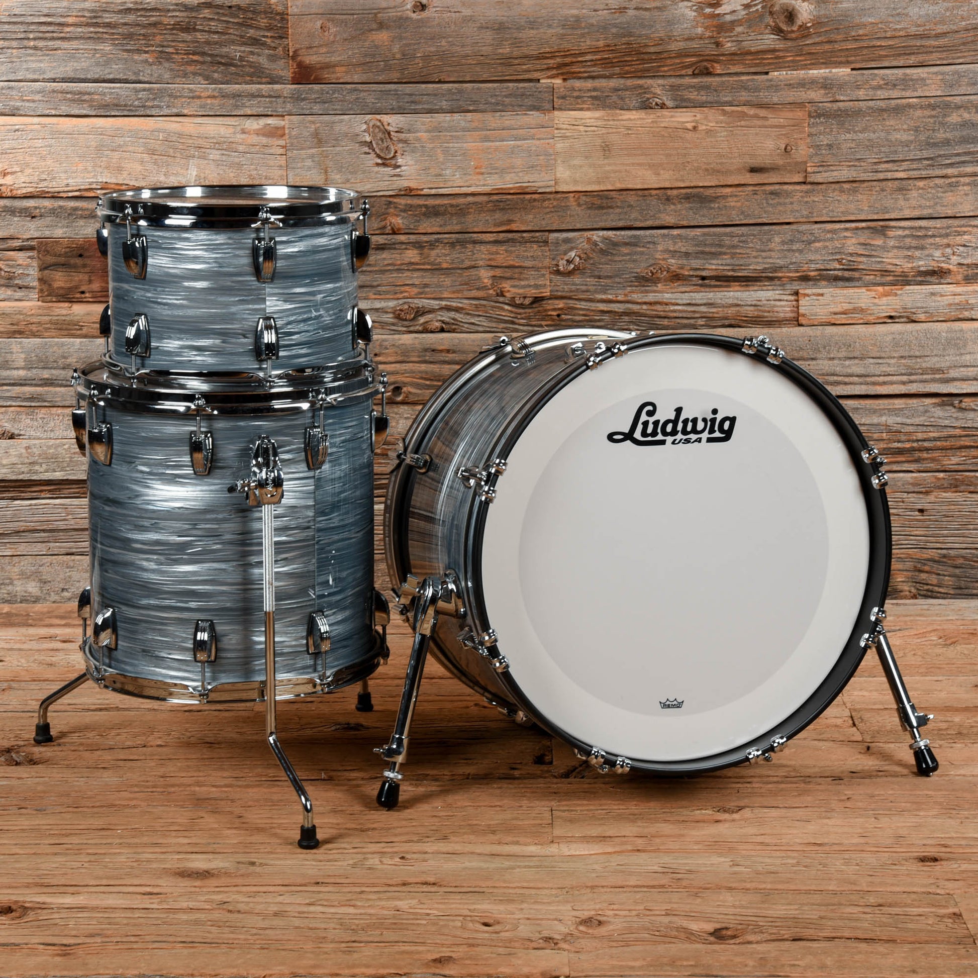 Ludwig Classic Maple 12/14/20 3pc. Drum Kit Vintage Blue Oyster Drums and Percussion / Acoustic Drums / Full Acoustic Kits