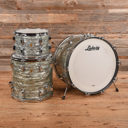 Ludwig Ludwig Super Classic 13/16/22 VINTAGE Sky Blue Pearl 1965 Drums and Percussion / Acoustic Drums / Full Acoustic Kits