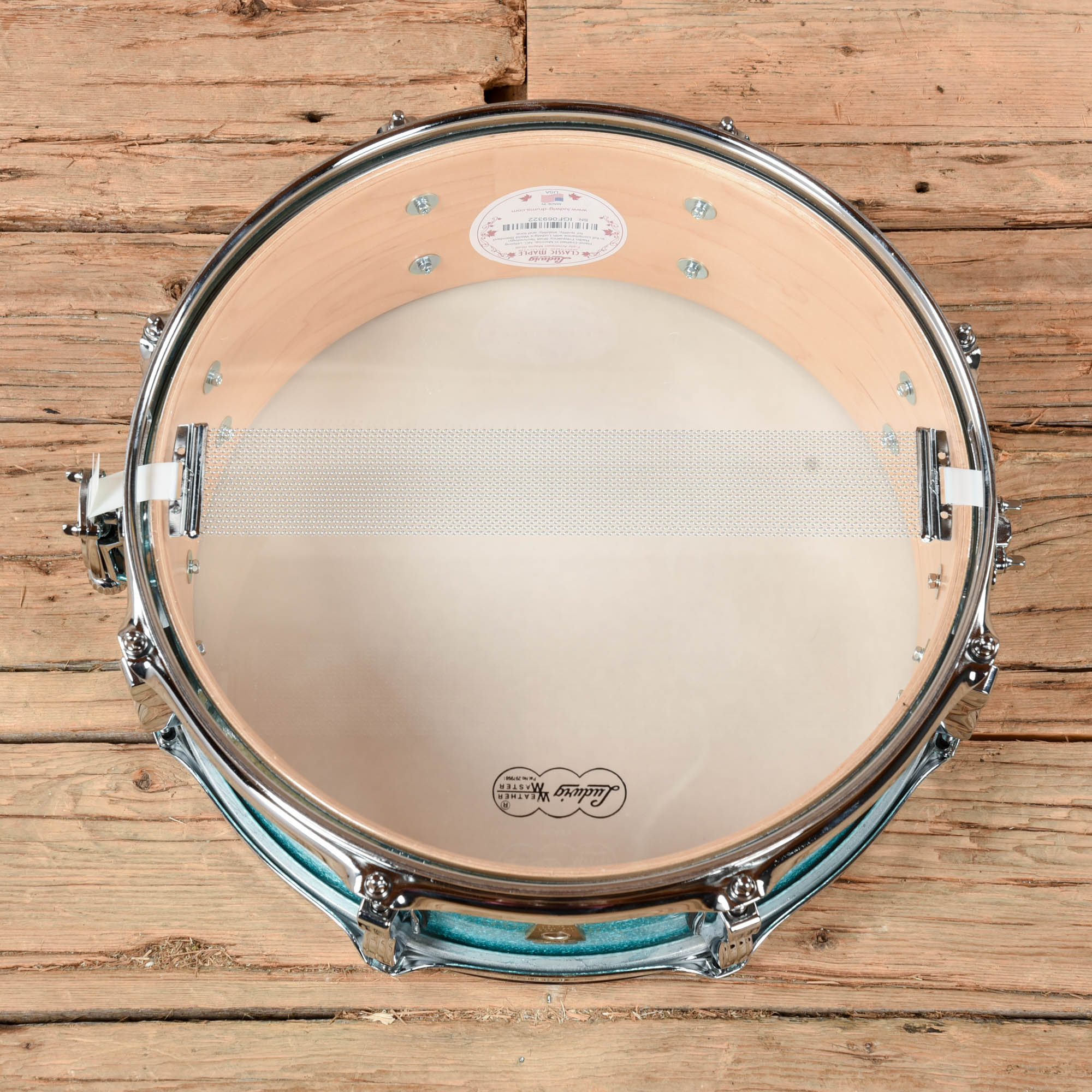 Ludwig 5.5x14 Classic Maple Teal Sparkle Snare Drum USED Drums and Percussion / Acoustic Drums / Snare