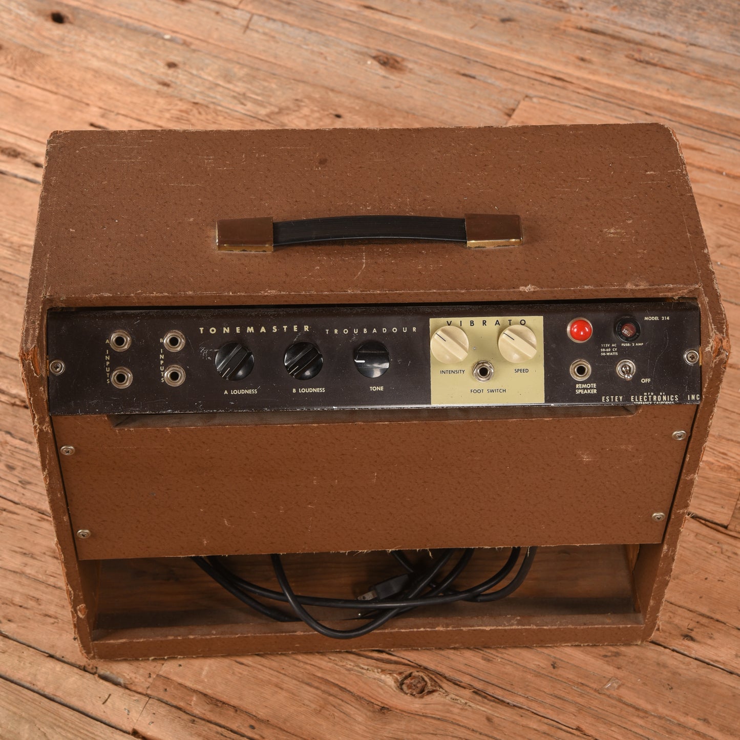 Magnatone Model 213 Tonemaster Troubadour Brown 1962 Amplifiers