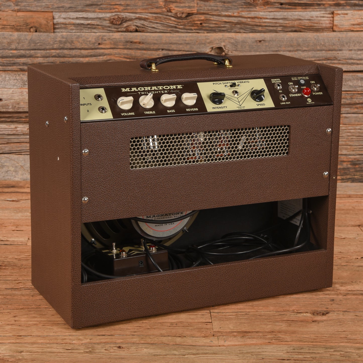 Magnatone Twilighter 22-Watt 1x12" Guitar Combo Amplifiers