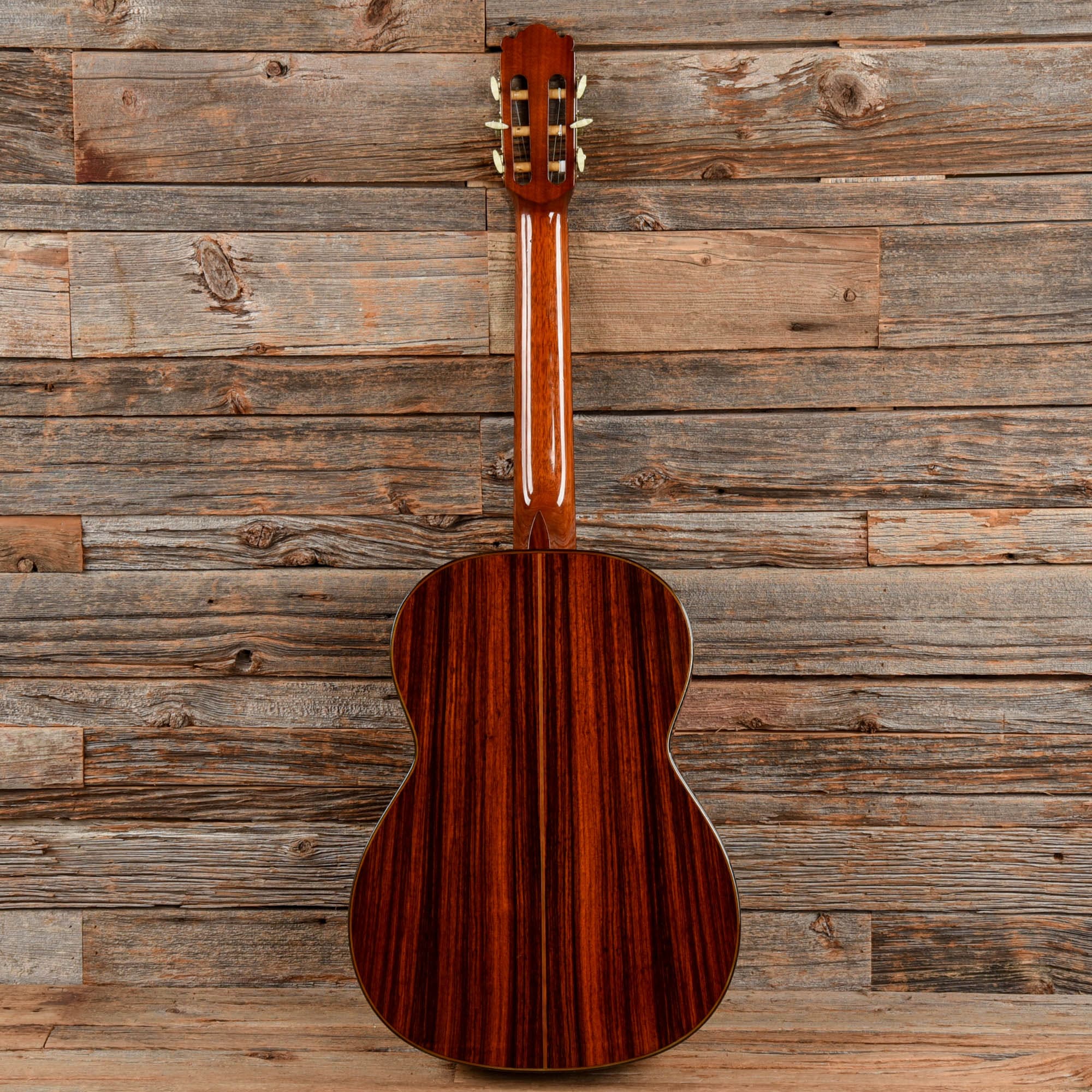 Mana Classical Natural 1972 Acoustic Guitars / Classical