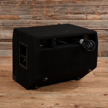 Markbass MBC105018 CMD 102P 300/500-Watt 2x10" Tilt-Back Bass Combo Amps / Bass Cabinets