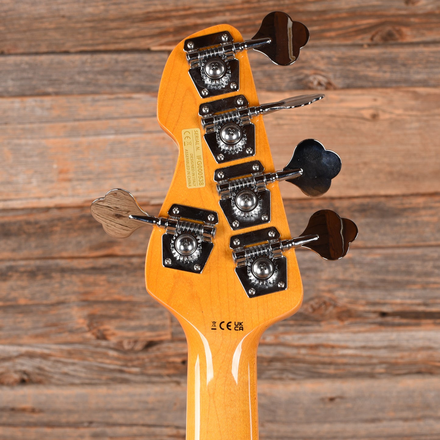 Markbass GV5 Gloxy Val MP Regular Cream Bass Guitars