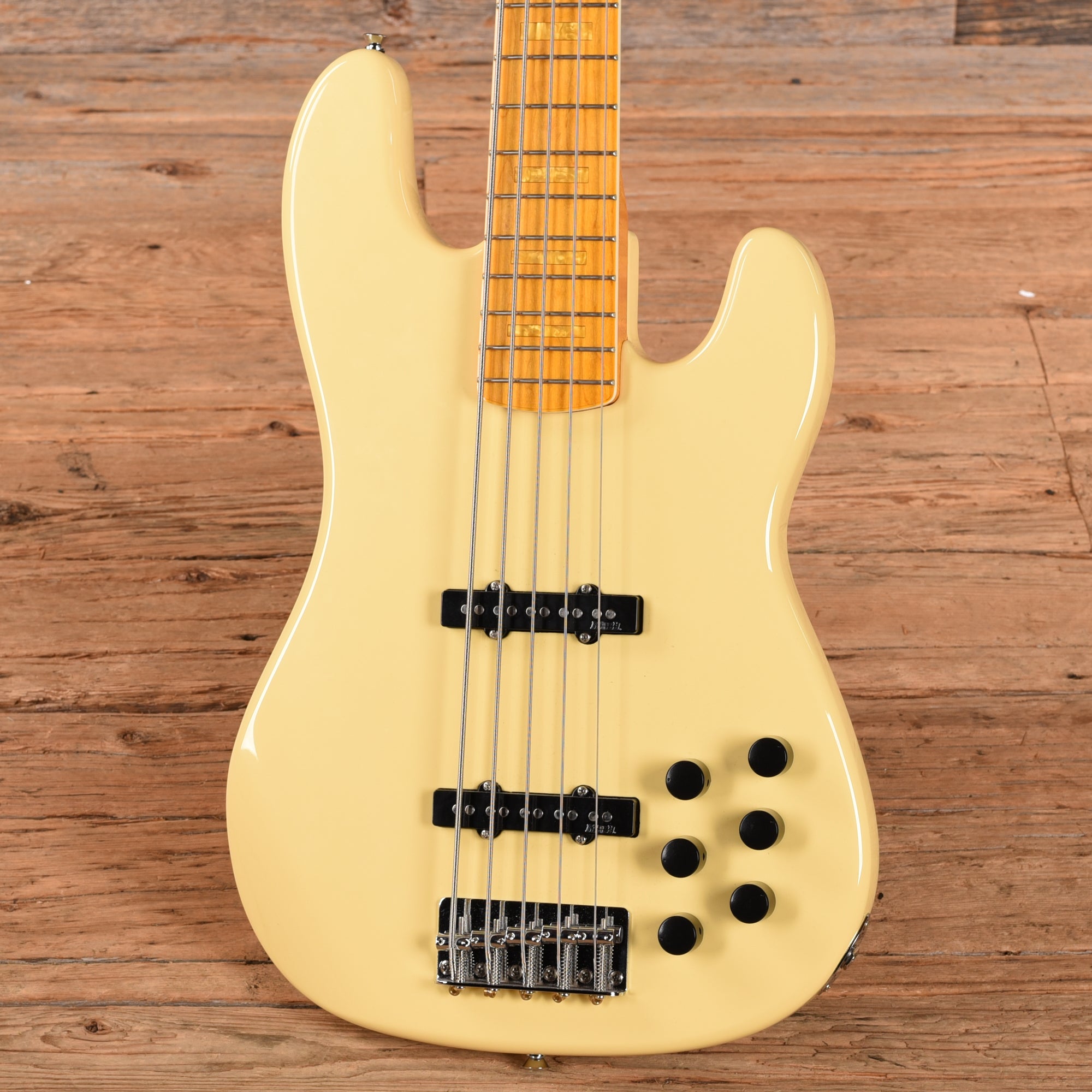 Markbass GV5 Gloxy Val MP Regular Cream Bass Guitars