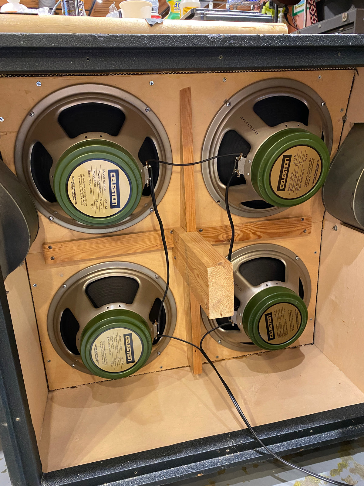 Marshall 1960B 4x12  1970s Amplifiers
